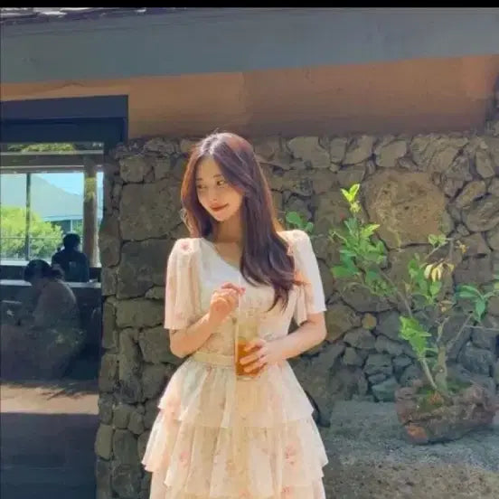 [BUNJANG] Loar Flower Chiffon Mini Dress / 로아르 플라워 쉬폰 드레스 판매합니다
