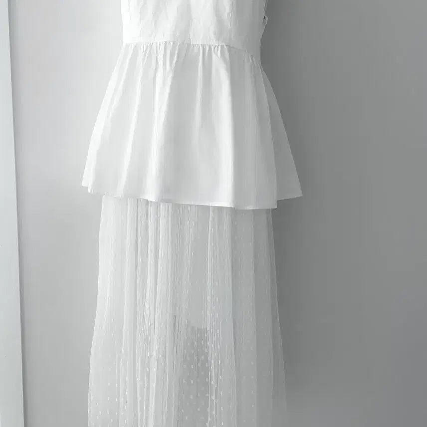 [BUNJANG] Mori Girl Fairy Balletcore Dot Tulle Long Skirt - White / [미착용새상품] 모리걸 페어리 발레코어 도트 샤 롱스커트 화이트스커트 도트스커트 샤스커트 땡땡이 빈티지스타일 모리걸룩