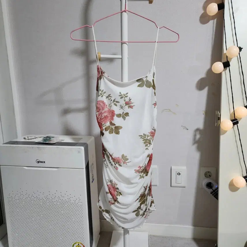 [BUNJANG] Sheismiae White Shirring Slip Dress / sheismiae 화이트 셔링 슬립 원피스