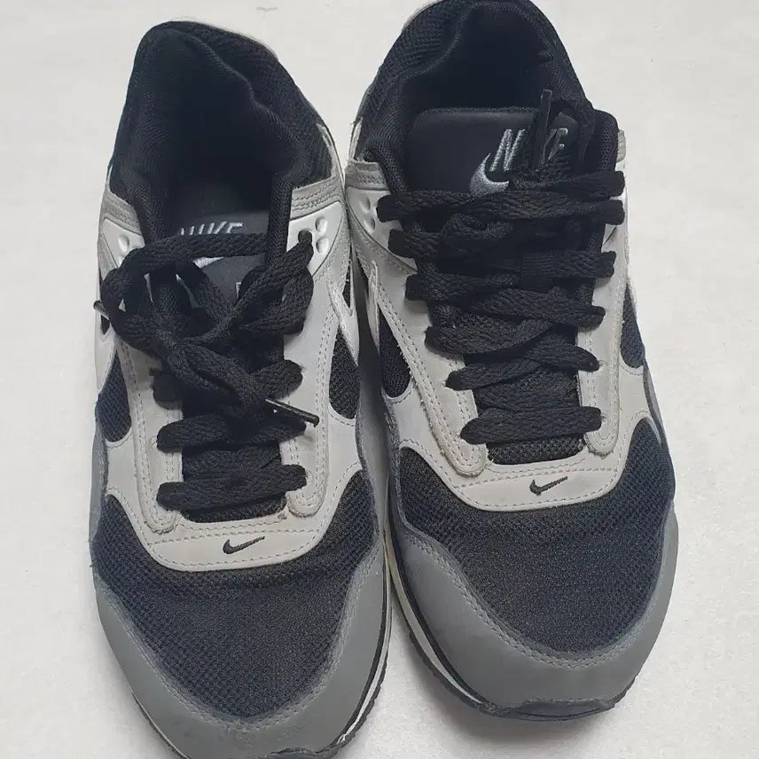 [BUNJANG] Nike Air Max Correlate Men's Sneakers (250mm) / 나이키 에어맥스 코럴레이트 남성운동화250