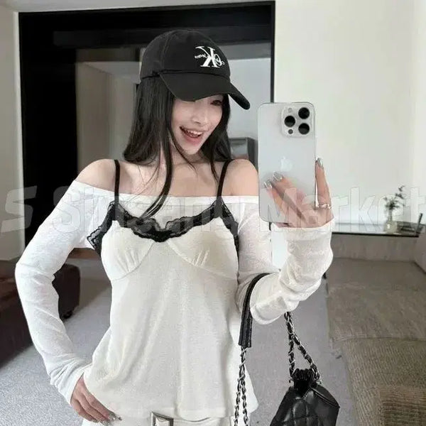 [BUNJANG] She's Layered T Lace One-Piece Off-Shoulder Long Sleeve Slim Top / [빠른발송] 쉬즈 레이어드 t 레이스 일체형 오프숄더 긴팔 슬림