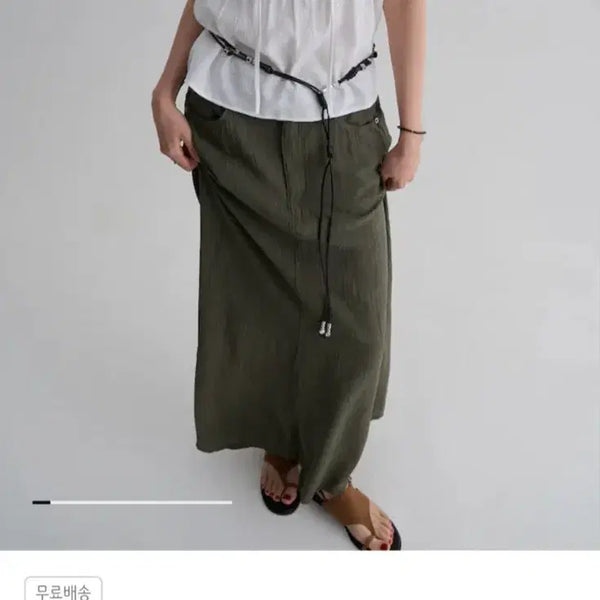 [BUNJANG] 8seconds Shirring Short-Sleeve Blouse White / 8seconds 셔링 반팔 블라우스