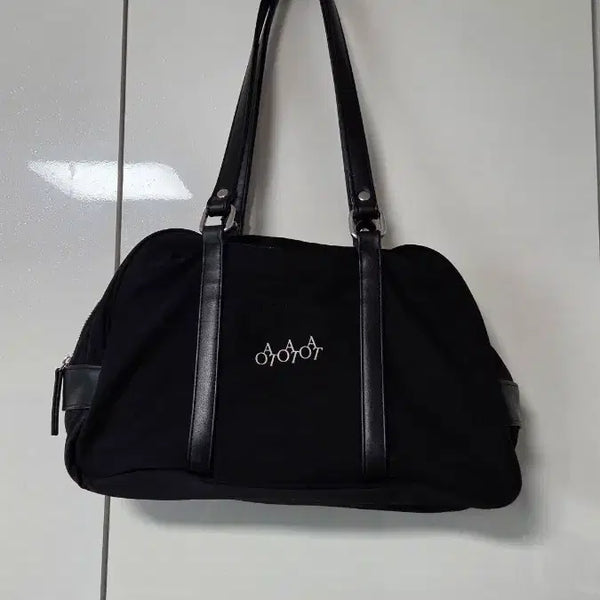 [BUNJANG] 98C OAT Black Nylon Shoulder Bag / 98도씨 OAT 블랙 나일론 숄더백