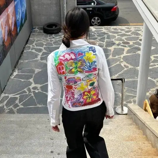 [BUNJANG] The Museum Visitor Crayon Art Shirt M / 더뮤지엄비지터 크레용 아트 셔츠 m
