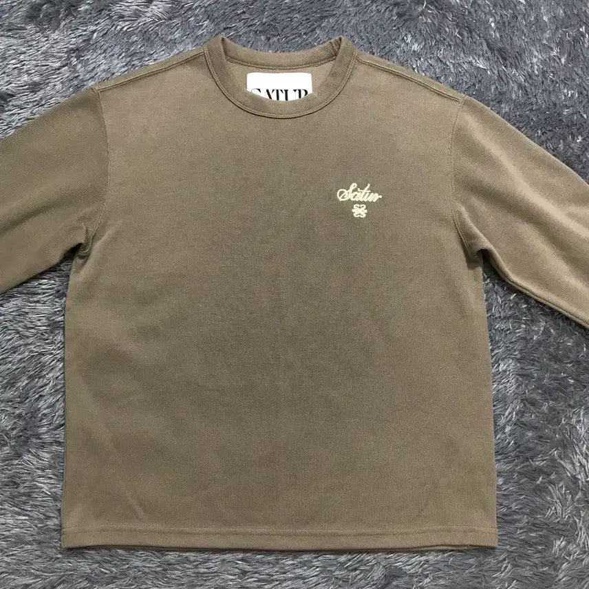 [BUNJANG] SATUR Knit Long Sleeve Beige S / [[S, A급] 세터(SATUR) 니트 롱슬리브@956