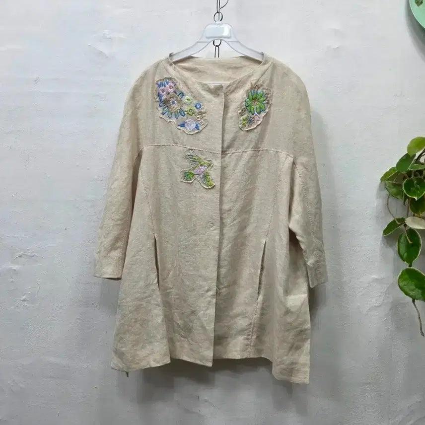 [BUNJANG] Embroidered Linen Jacket / 자수패치 린넨 자켓 55-66