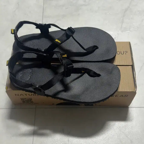 [BUNJANG] Lunasandals Oso Winged Edition 280mm Sandals / 루나 샌들 오소 윙드 에디션 280 size