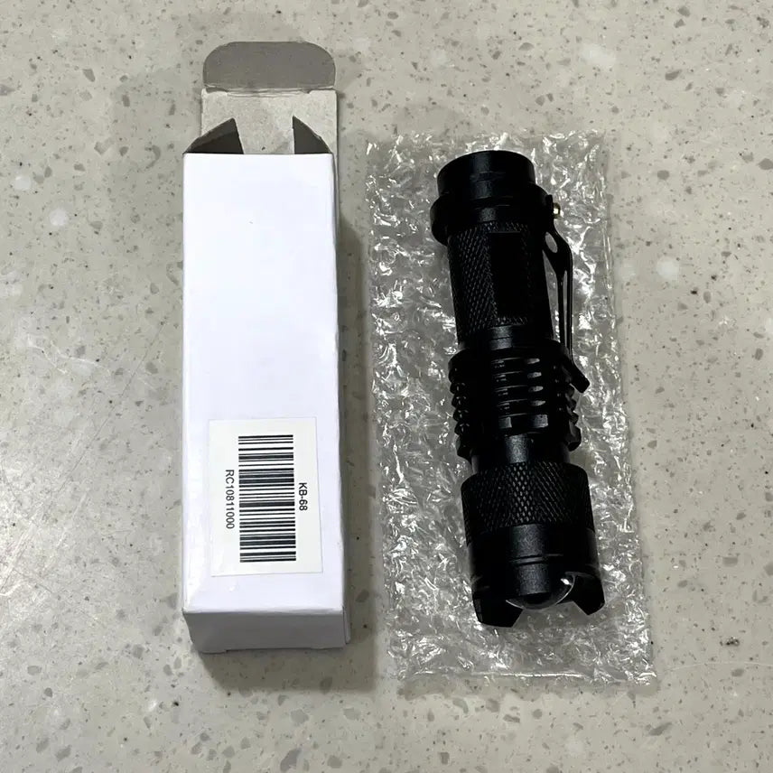 [BUNJANG] Portable Flashlight Black / 휴대용 손전등 블랙
