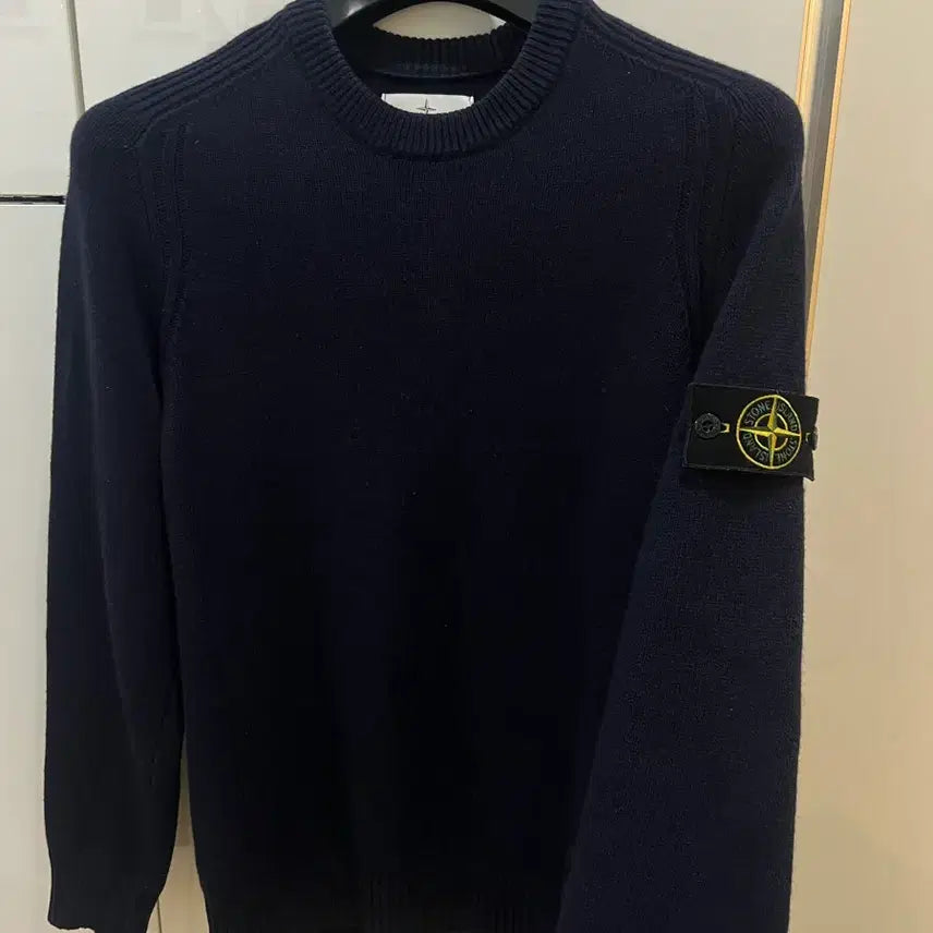 [BUNJANG] Stone Island Lambswool Knit Navy M (100-105) / 스톤아일랜드 램스울 네이비니트 100~105