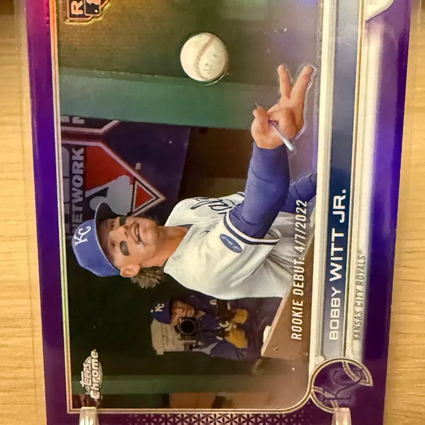 [BUNJANG] MLB Bobby Witt Jr. Purple Refractor Rookie Card / [MLB] 바비 위트 주니어 퍼플 리플렉터 루키 카드