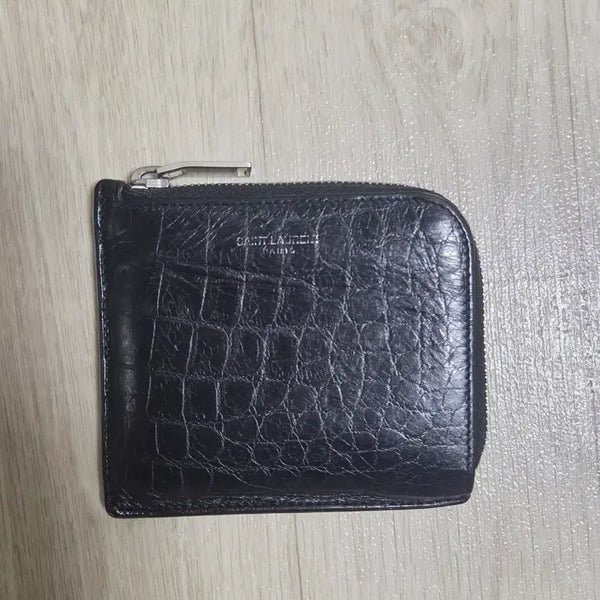 [BUNJANG] Authentic Yves Saint Laurent Wallet / 정품 입생로랑 지갑 팔아요