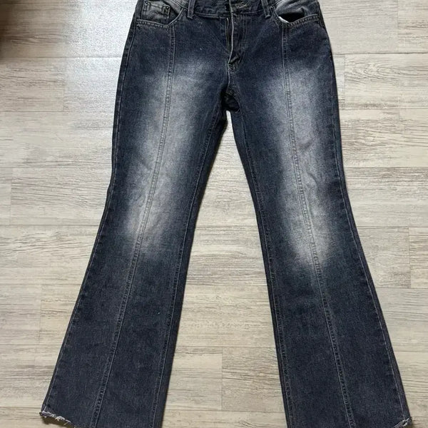 [BUNJANG] Low-Rise Bootcut Jeans / 로우라이즈 부츠컷