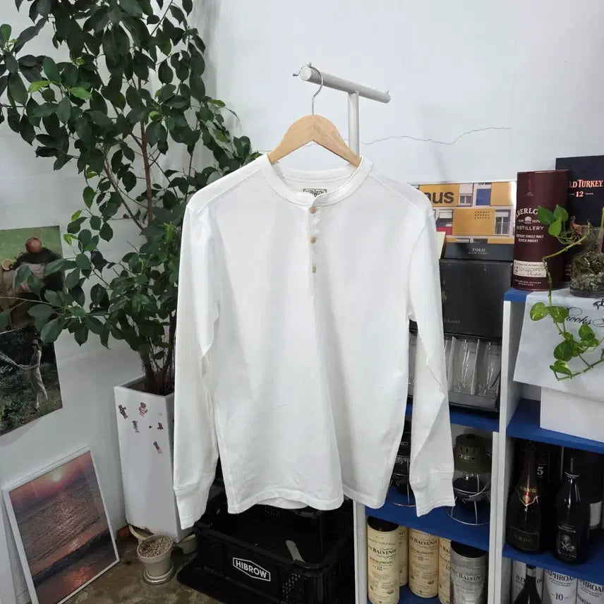 [BUNJANG] Bronson Cotton Henly Neck Long Sleeve L / 브론슨 코튼 헨리넥 롱슬리브 L
