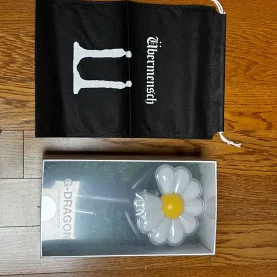 [BUNJANG] G-Dragon Lightstick Bundle Set / 지디 응원봉 (포카도 드려요)