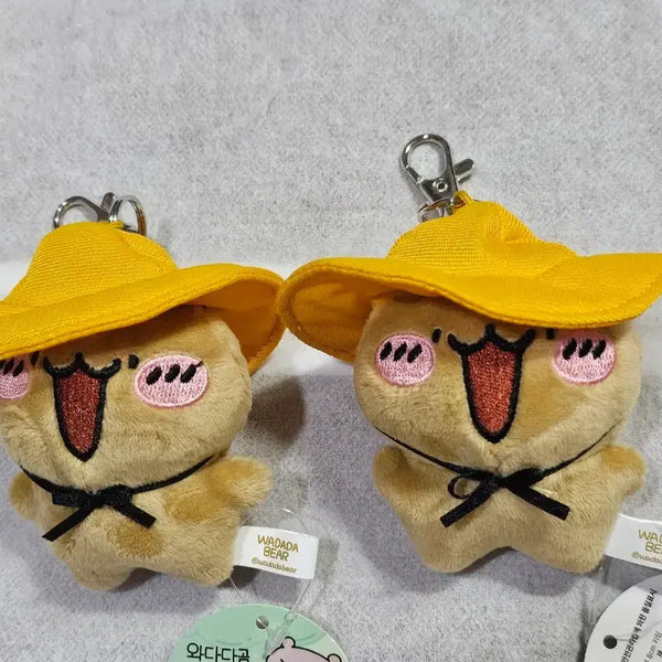 [BUNJANG] Wadada Bear Farmer Plush Keychain / 농부 와다다곰 인형 키링