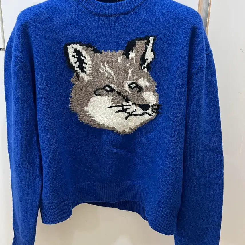 [BUNJANG] Maison Kitsuné 24FW Big Fox Royal Blue Knit L / 24fw 메종키츠네 빅폭스 로얄블루니트 L (새상품급)