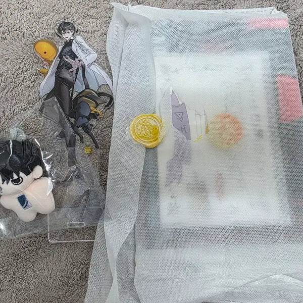 [BUNJANG] Eobadeun Haeryangmuhyeon Fanbook and Acrylic Goods Bundle Set / 어바등 해량무현 회지 및 아크릴 굿즈, 힝해량 양도