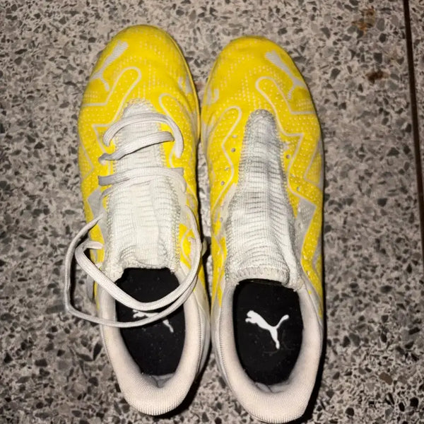 [BUNJANG] Puma Soccer Cleats 260 Yellow / 푸마 축구화 260 옐로우