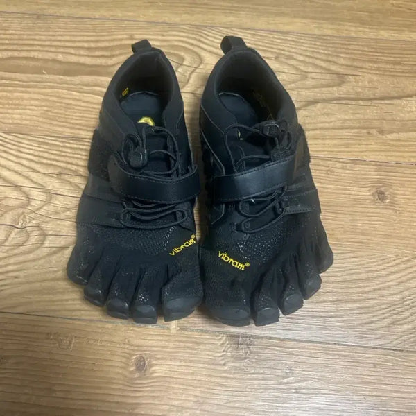 [BUNJANG] Vibram FiveFingers V-Train 2.0 Men's Size 41 / 비브람 파이브핑거 V-트레인  41