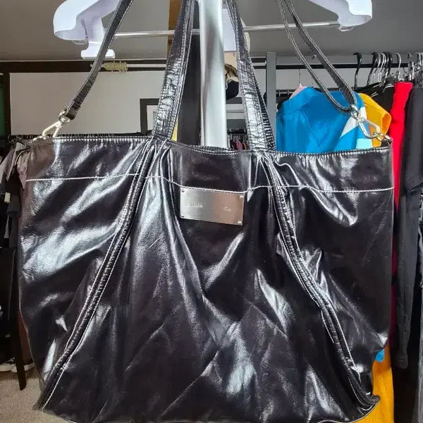 [BUNJANG] Matinkim Coated Big Tote Bag Black / 마뗑킴 코팅 빅 토트백 블랙