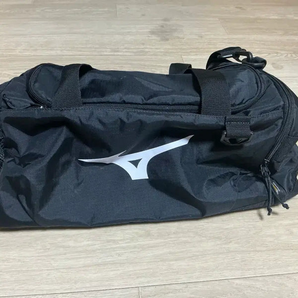 [BUNJANG] Mizuno Duffel Bag / 미즈노 더플백