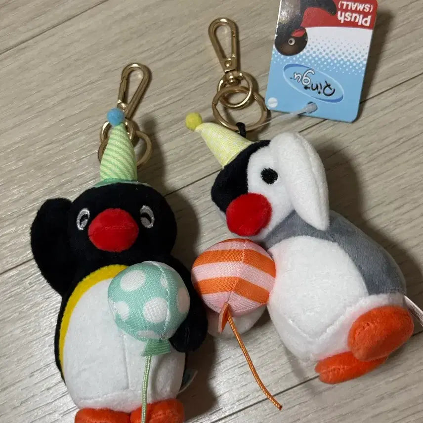 [BUNJANG] CGV Pingu Party Doll Keyring Set / CGV핑구 파티 인형키링 핑구핑가 2종 일괄(정품 굿즈)
