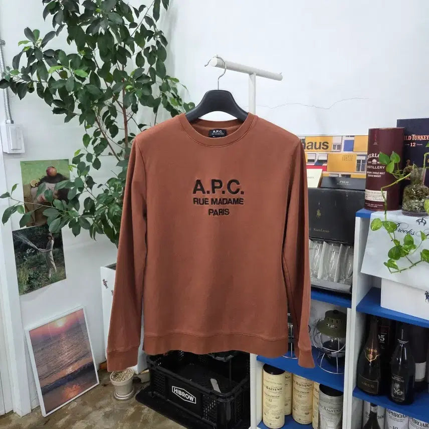 [BUNJANG] A.P.C. Embroidered Logo Sweatshirt XL / 아페쎄 자수로고 스웻셔츠 XL