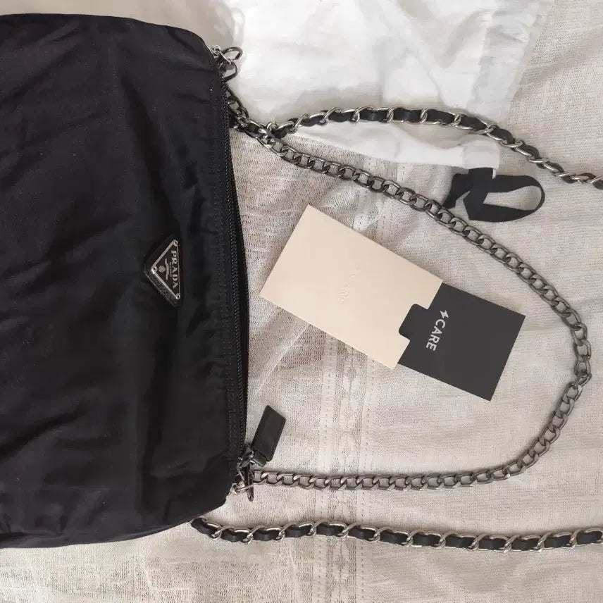 [BUNJANG] Prada Pocono Nylon Pouch Black Shoulder Crossbody Bag / 프라다 파우치 블랙 숄더 크로스백 나일론 포코노