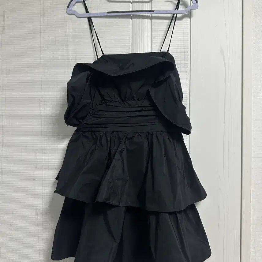 [BUNJANG] ZARA Frill Dress Black / ZARA 프릴 원피스
