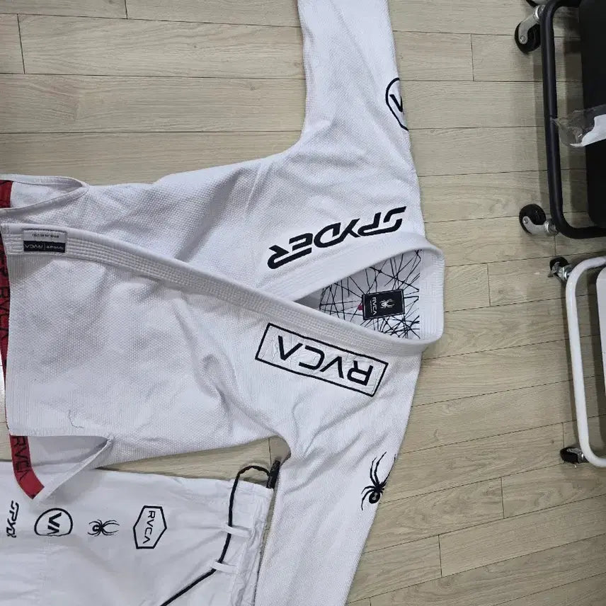 [BUNJANG] Spider x RVCA Jiu Jitsu Gi White A2 / 스파이더 RVCA 주짓수 도복 화이트