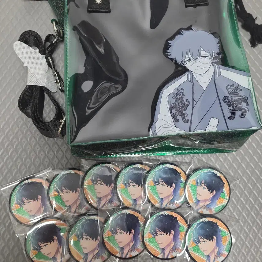 [BUNJANG] Winter Brynn Art Exhibition Togame Ita Bag & Can Badges Bundle Set / 윈브레 원화전 토가메 이타백 가방 & 캔뱃지 일괄판매