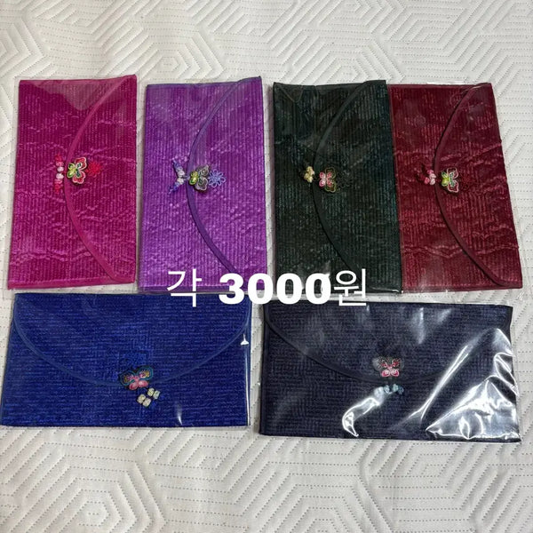 [BUNJANG] Korean Traditional Souvenir Pouch, Keyring, Pencil Case, Wallet, Fan, Owl, Doraemon, Teddy Bear Magnet / 한국 전통 기념품 소품 파우치 키링 필통 지갑 한복 열쇠고리 부채 부엉이 도라에몽 곰돌이 자석