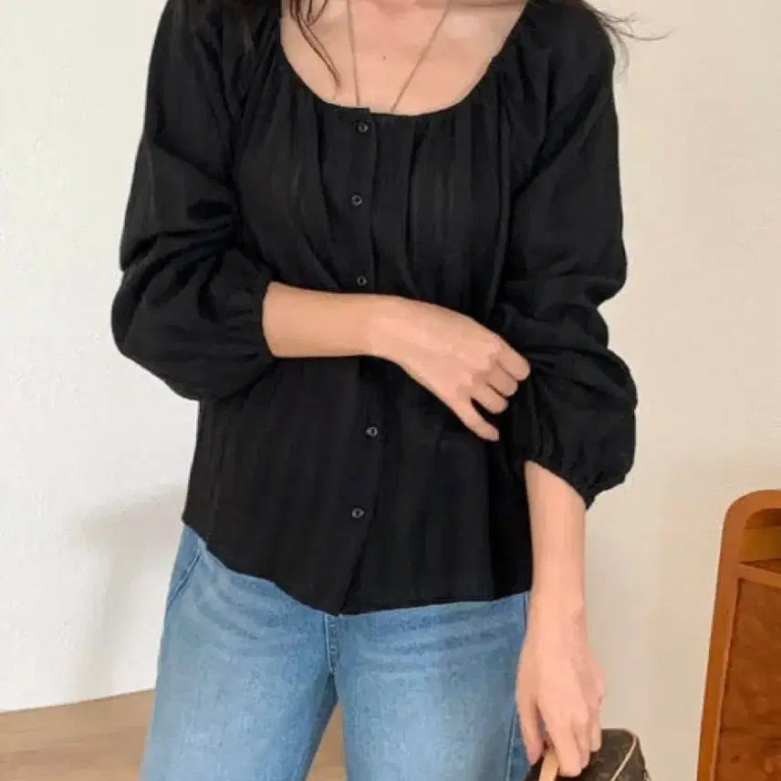 [BUNJANG] Miel Black Cotton U-Neck Puff Sleeve Blouse / 도매택 미엘 블라우스 블랙