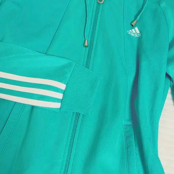 [BUNJANG] Adidas Mint Vintage Track Jacket / 민트 아디다스 빈티지져지