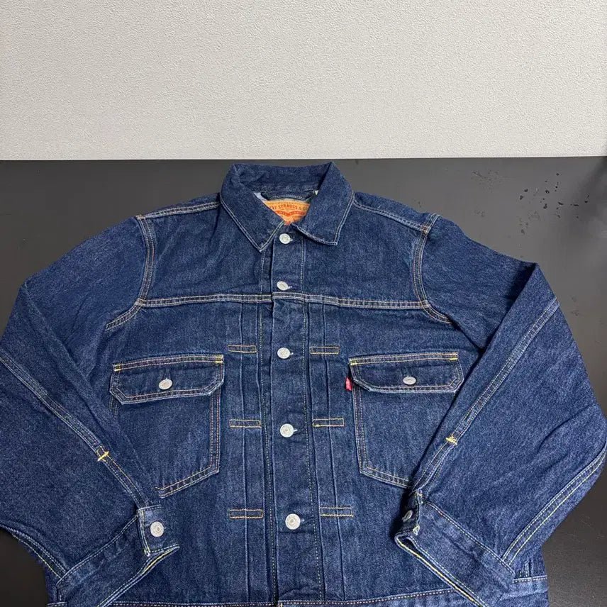 [BUNJANG] Levi's Type 2 Denim Jacket (M) / 리바이스 데님 자켓 타입2 (M)