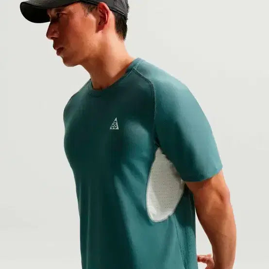[BUNJANG] Nike ACG Solar Chase Dri-FIT ADV Trail Running Top / ACG 솔라 체이스 드라이 핏 ADV 트레일 러닝 탑