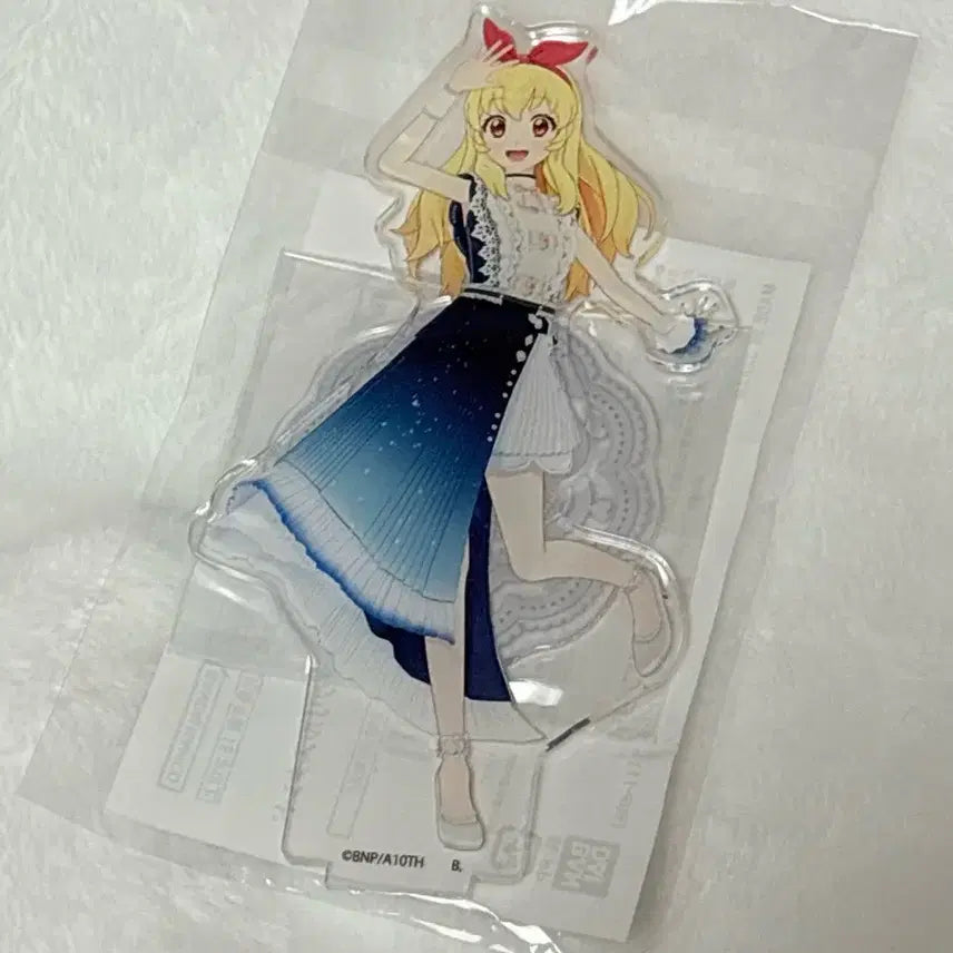 [BUNJANG] Aikatsu! Ichigo Ringo Legend Dress Acrylic Stand / 아이카츠 아이엠스타 이치고 라임 레전드 드레스 아크릴 스탠드