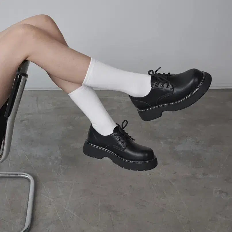 [BUNJANG] Salt & Chocolate Round Toe Stitch Lace-up Loafers / 솔트앤초콜릿 라운드 토 스티치 레이스업 로퍼 5만 6천원