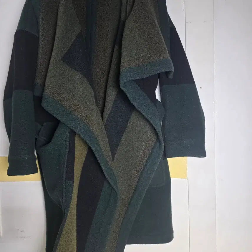 [BUNJANG] Burberry Khaki Color Block Coat / 66~77.버버리.카키 배색  코트 30만원.  상태좋아요