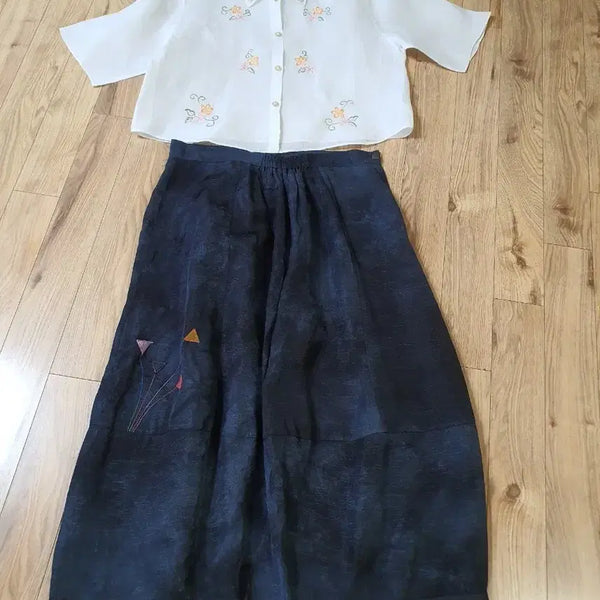 [BUNJANG] Natural Dye High-Quality Indigen Cotton Skirt & Ramie Blouse Set (Size 77) / 천연염색 고급인견치마랑 모시브라우스  (77사이즈)드라완료