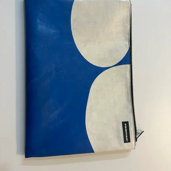 [BUNJANG] Freitag Pouch Blue White / 프라이탁 파우치 블루 화이트
