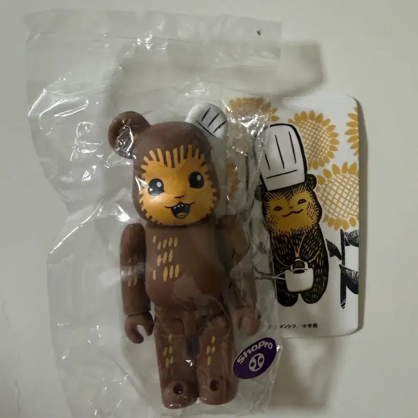 [BUNJANG] Bearbrick 42nd Series Animal Irucano Irukakun / 베어브릭 42탄 애니멀 일루카노 일루카군