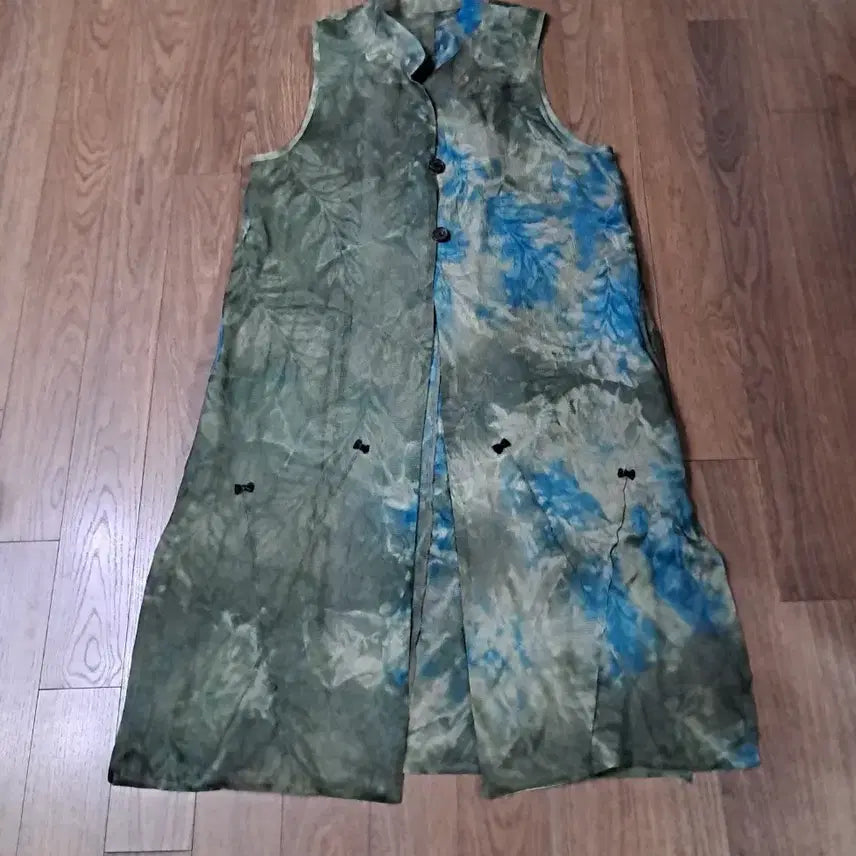 [BUNJANG] Linen-Feel Rayon Vest with Leaf Pattern / 모시느낌 인견 조끼