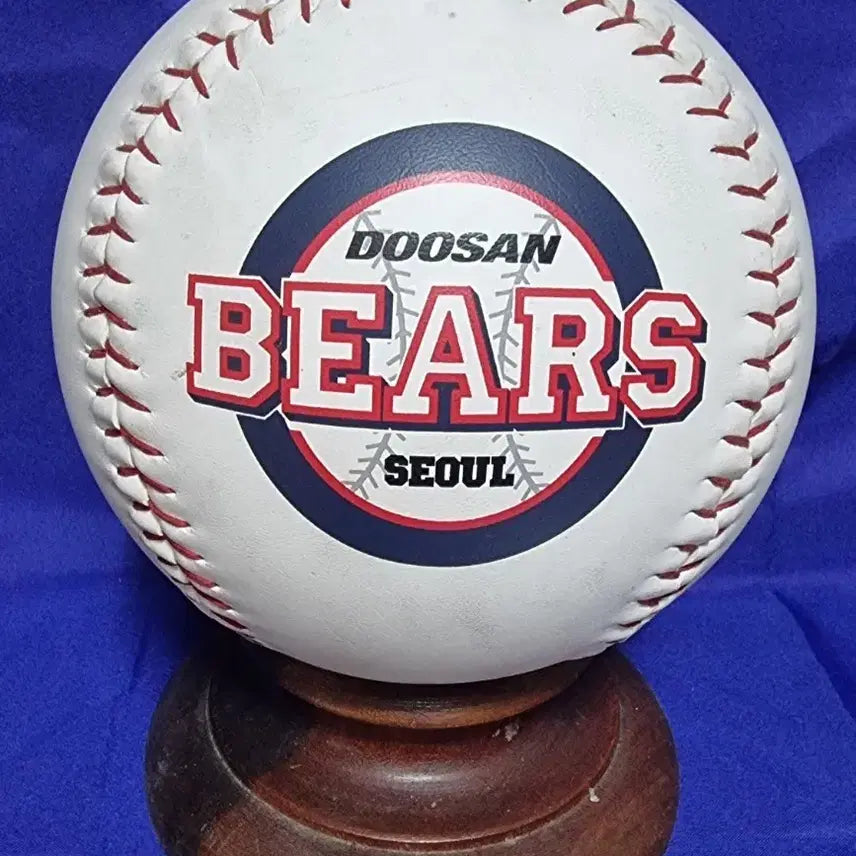 [BUNJANG] Doosan Bears Big Ball Large Baseball Ornament (NEPOS) / 두산 베어스 빅볼 대형 야구공 장식품 (네포스 제)