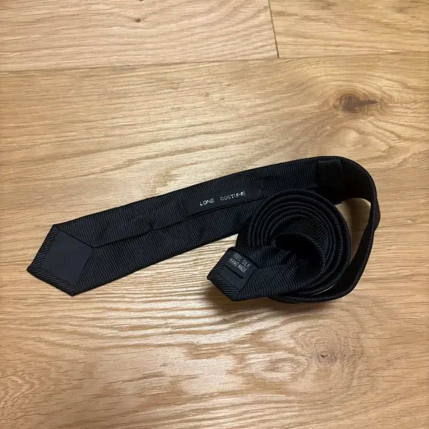 [BUNJANG] LONE COSTUME Black Silk Necktie / LONE COSTUME 블랙 실크 넥타이