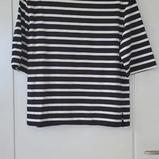 [BUNJANG] Atelier Marjolier Black & White Stripe T-Shirt / 블랙화이트 스트라이프 단카리 티셔츠