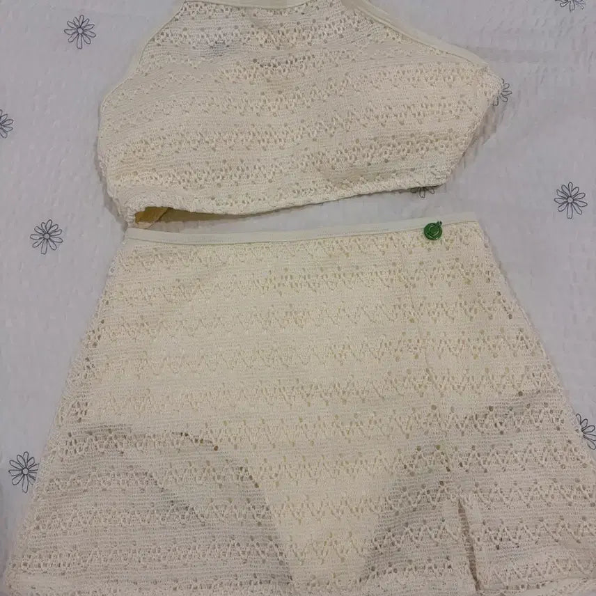 [BUNJANG] Coralique Crochet Bikini S / 코랄리크 크로쉐 비키니S