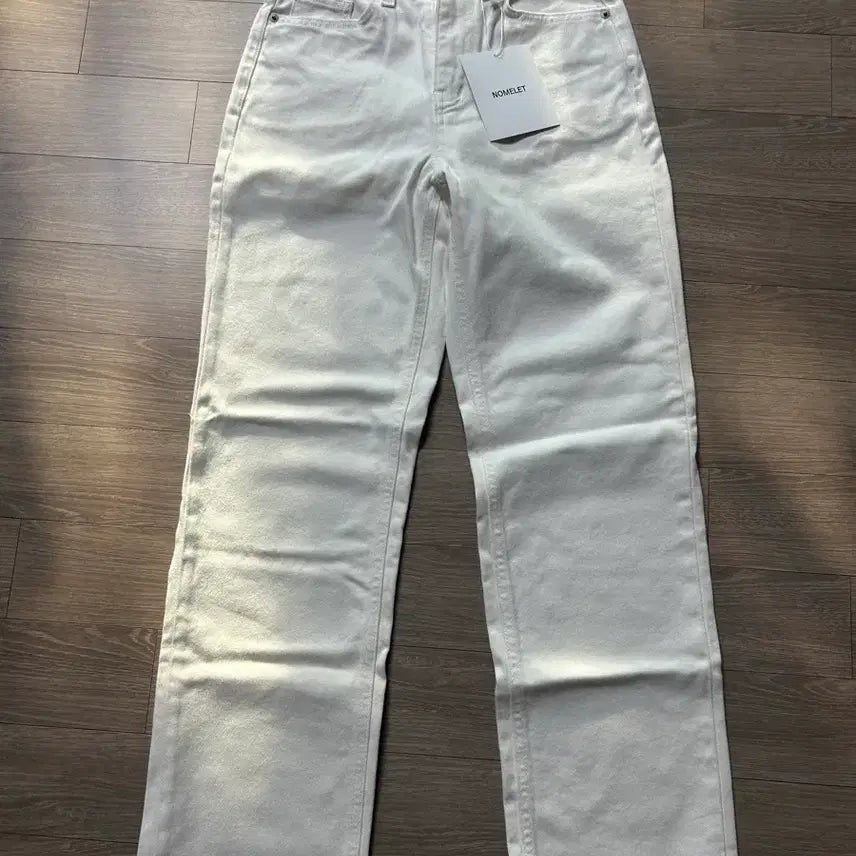 [BUNJANG] Nomellet Kelly White Jeans Size 1 (Discontinued) / 노멜렛 켈리 화이트진 1사이즈 새상품(단종)
