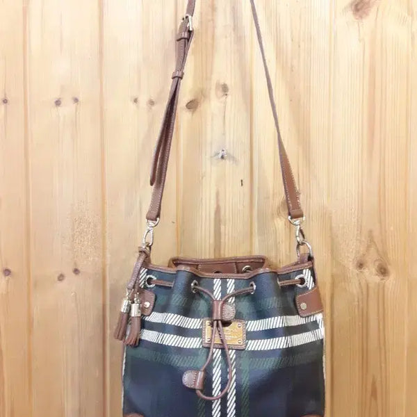 [BUNJANG] Beanpole Classic Tartan Check Drawstring Bucket Bag / *빈폴 클래식 타탄 체크 복조리버킷백 ( 정 품 )*