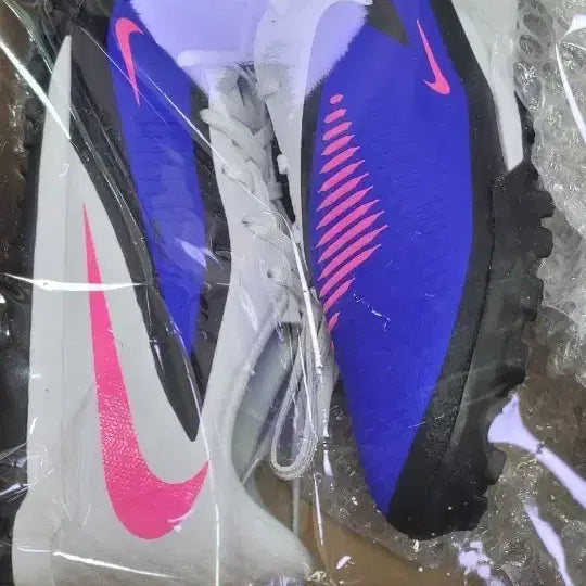 [BUNJANG] Nike Phantom 6 Academy TF Low Futsal Shoes (255mm) / 나이키 풋살화 팬텀6 로우 아카데미 tf 255